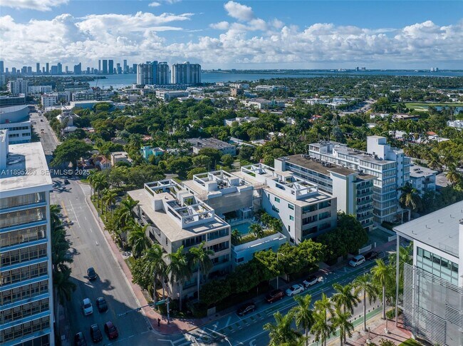 Building Photo - 1700 Meridian Ave