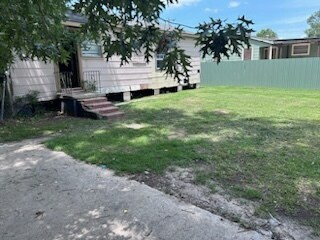 Building Photo - 5074 Sumrall Dr