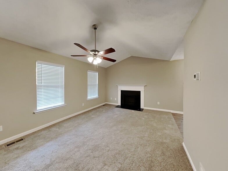 Building Photo - 188 Hale Haven Dr