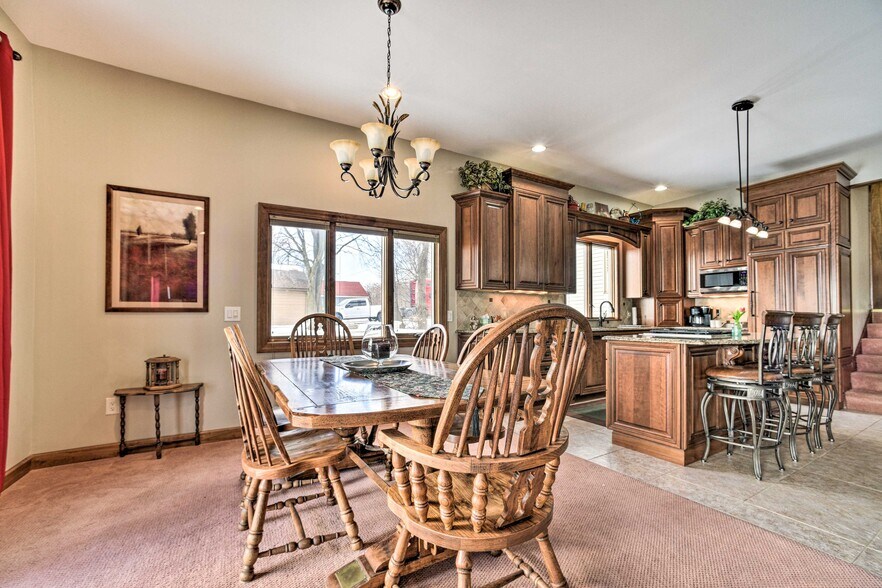 Dining room - 5027 Harp Dr