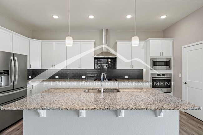 Building Photo - Lakeside Luxury in Wolf Ranch – Beautiful 3bd Home with Serene Backyard Views, Primary Main-Level...