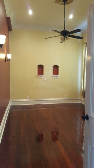 Building Photo - 1520 Josephine St