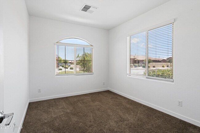 Building Photo - 3712 S 64th Ave