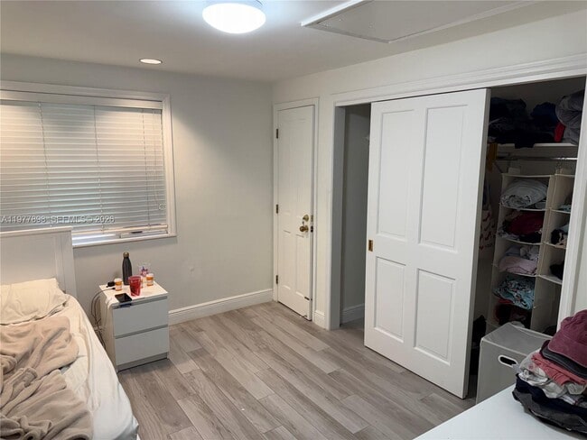 Building Photo - 6399 SW 100th St