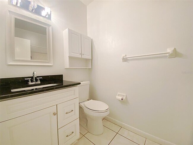 Building Photo - 403 Laurel Cove Way