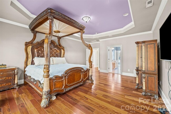 Building Photo - 11645 James Richard Dr