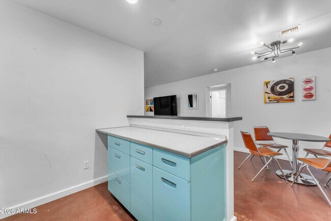 Building Photo - 2209 N 23rd St