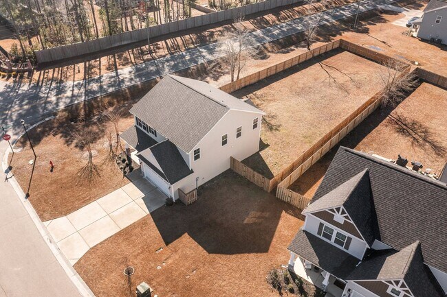 Building Photo - 3 Bedroom Home in Sneads Ferry