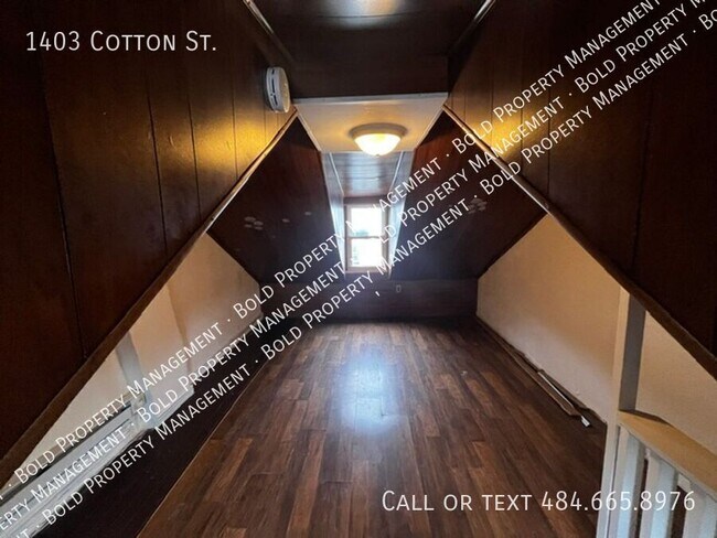 Building Photo - 1403 Cotton St