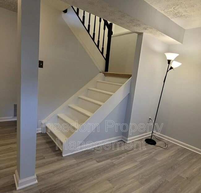 Building Photo - 7974 Tyson Oaks Cir