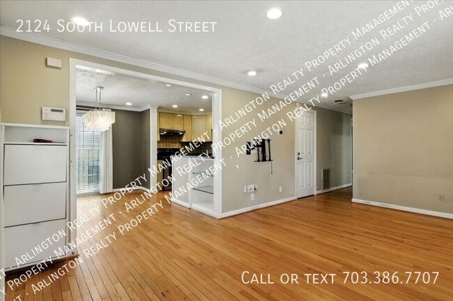 Building Photo - 2124 S Lowell St