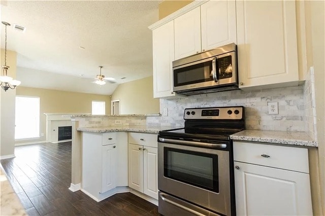 Building Photo - 8161 Durham Dr