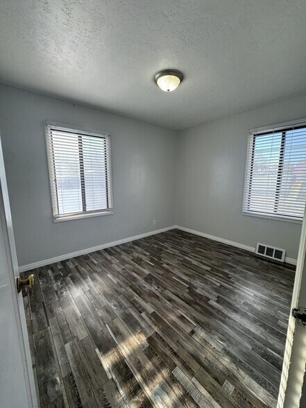 Building Photo - 8719 W 3100 S