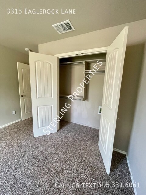 Building Photo - 3315 Eaglerock Ln