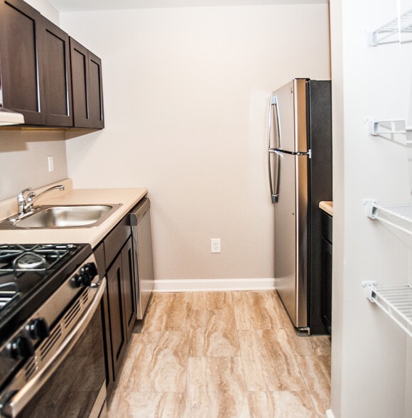 Summit Place Apartments 411 E Gibbsboro Rd Lindenwold NJ 08021