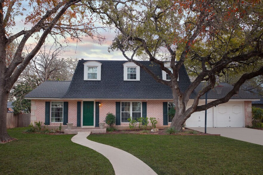 Building Photo - 11610 Intrigue Dr