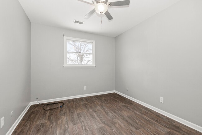 Building Photo - 8342 W Lincoln Hwy