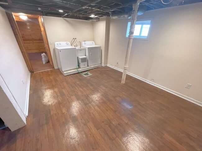 Building Photo - 1511 Madison St