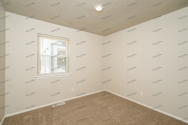 Building Photo - 3024 S Ash Ct