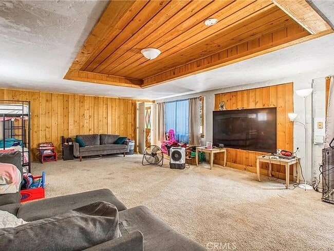 Building Photo - 39581 Canyon Dr