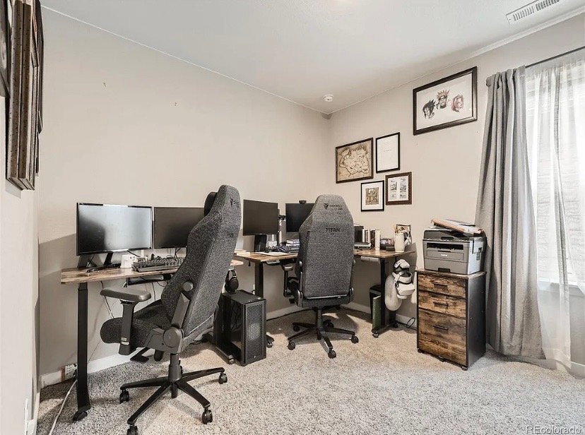 Building Photo - 723 Quatar St