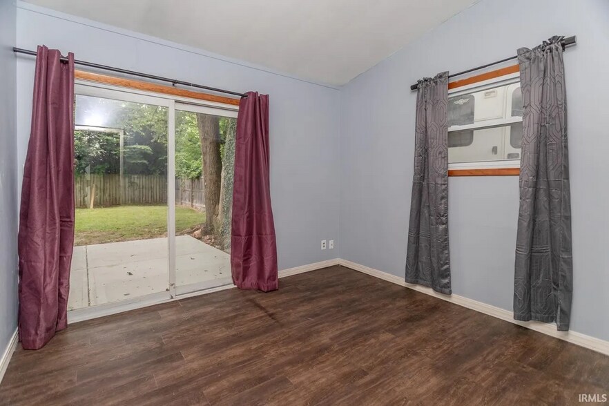 Building Photo - 2516 Oxford St