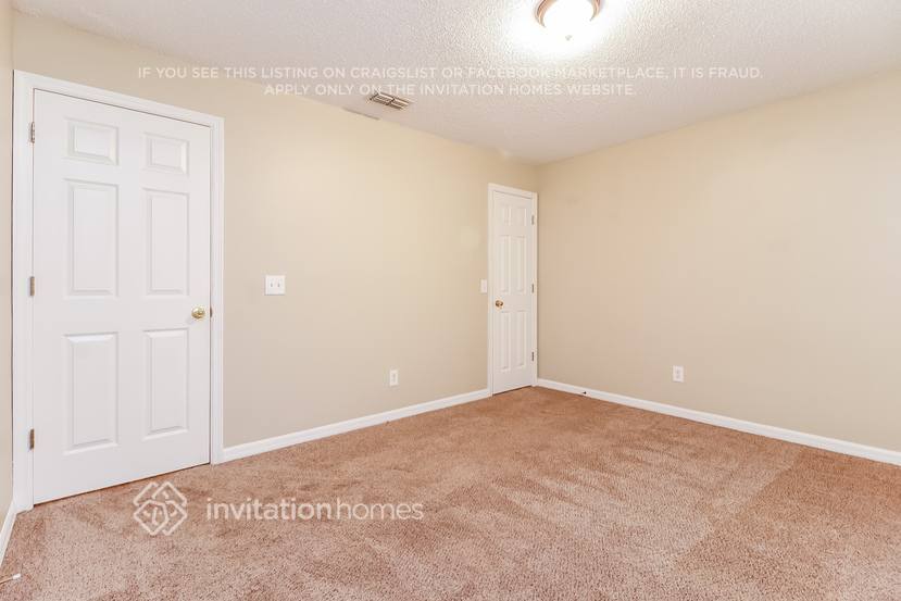 Building Photo - 4508 Stable Dr