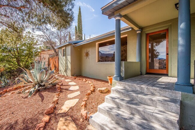 Building Photo - Stunning Turn of the 20th Century Home in ...