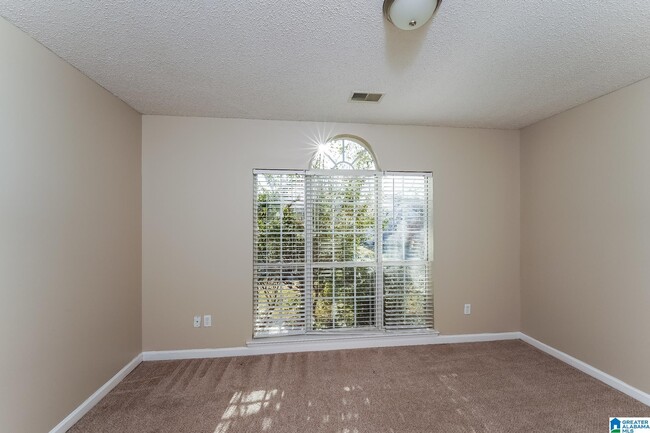 Building Photo - 2030 Plantation Pkwy