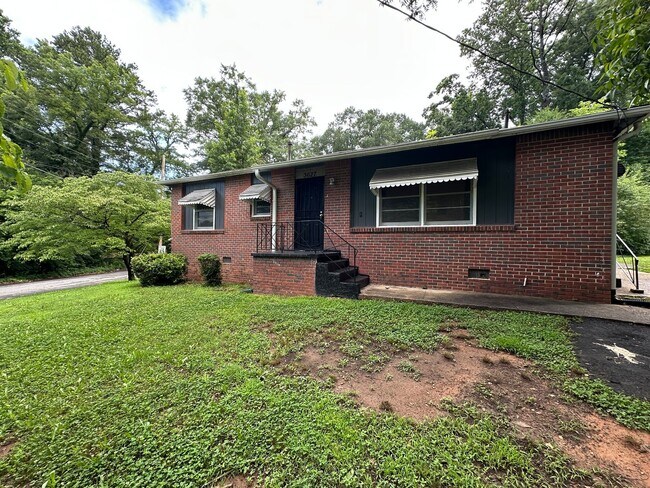 Building Photo - Charming 3 Bedroom 1 Bath Home in Atlanta