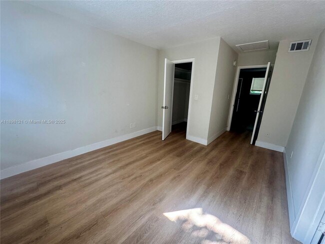 Building Photo - 6805 SW 88th St