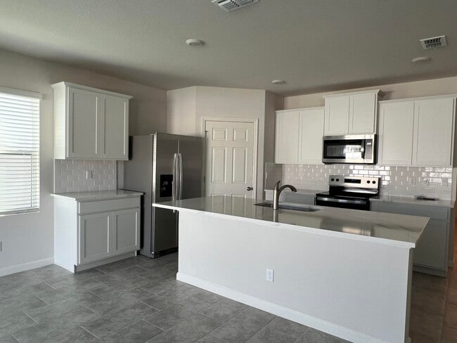 Building Photo - 9618 Seaspray Dr