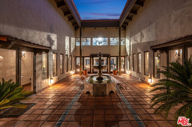 Building Photo - 2975 Calle Bonita