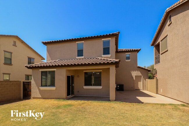Building Photo - 14767 W Poinsettia Dr