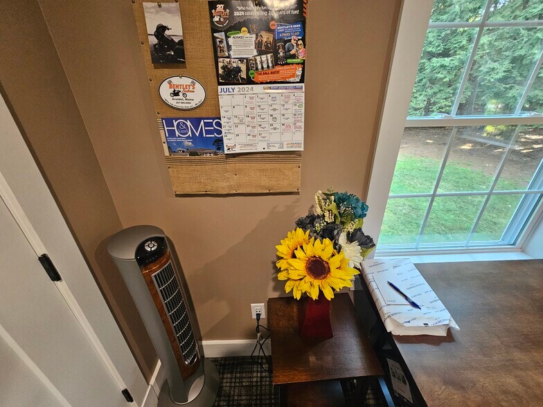 Building Photo - 435 High St