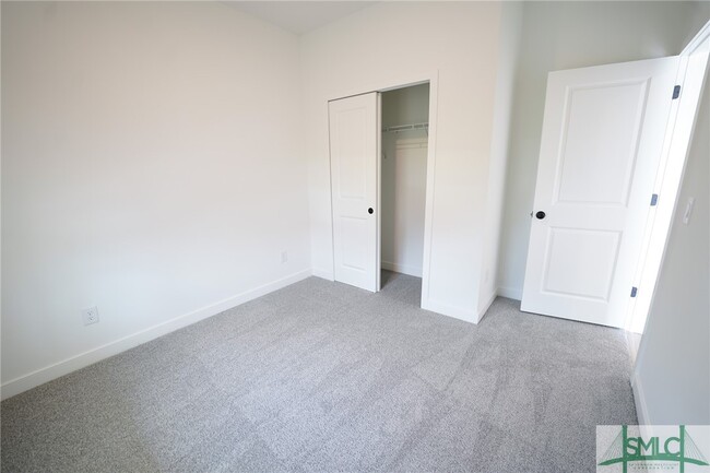 Building Photo - 134 Kingswood Ter