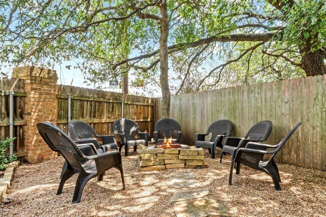 Building Photo - 5104 Jacobs Creek Ct