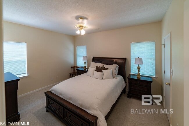 Building Photo - 17460 Pandion Ridge