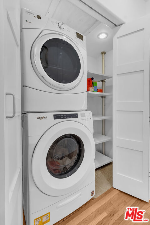 Building Photo - 6131 W 5th St