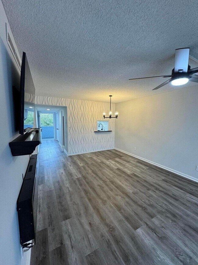 Building Photo - 3857 Indian Trail