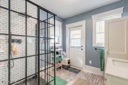 Building Photo - 212 S Wild Olive Ave