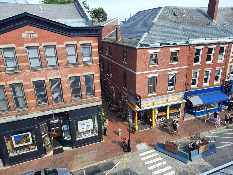 Building Photo - 42 Market St