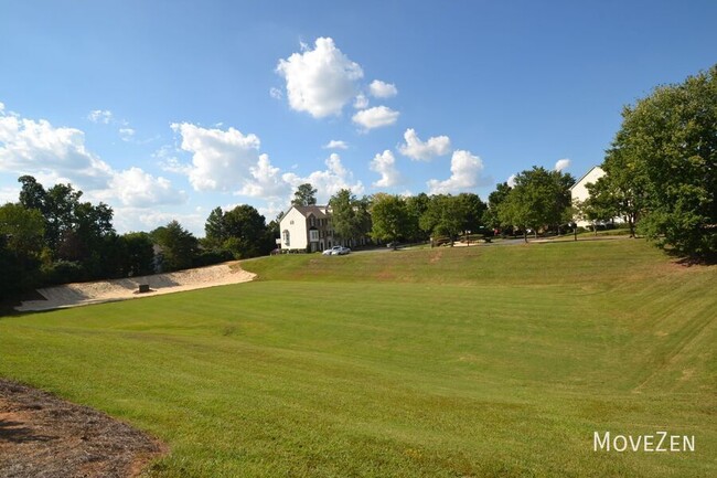 Building Photo - 15713 Castle Watch Ave