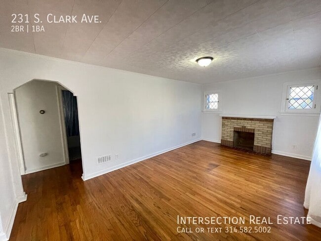 Building Photo - 231 S Clark Ave