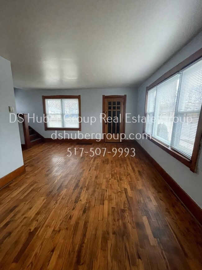 Building Photo - 805 Comfort St