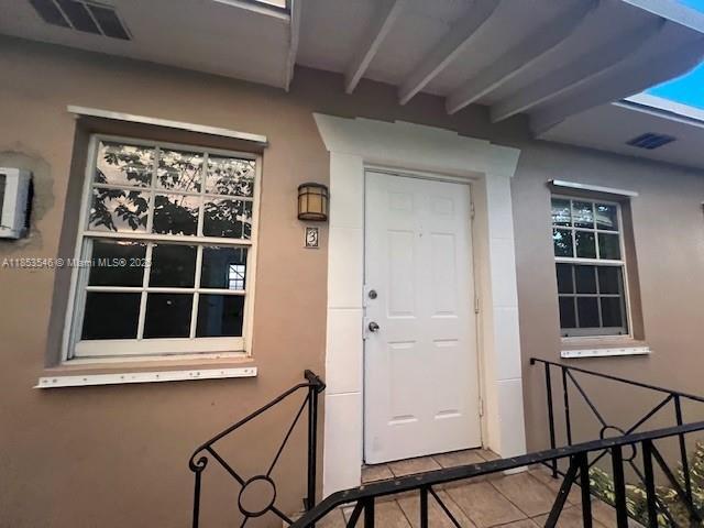 Primary Photo - 441 SW 10th St