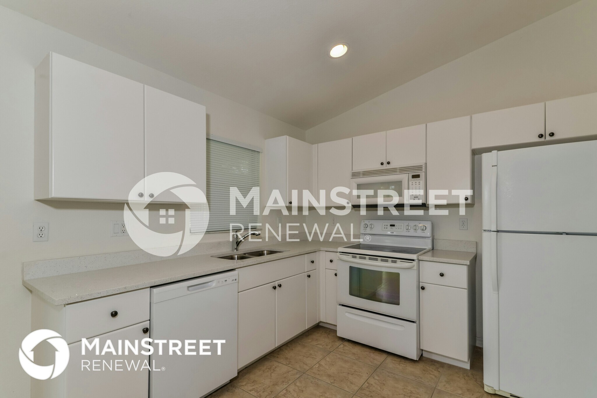 Building Photo - 3259 Toluca Terrace
