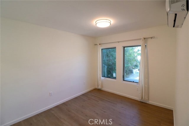 Building Photo - 449 S Grand St