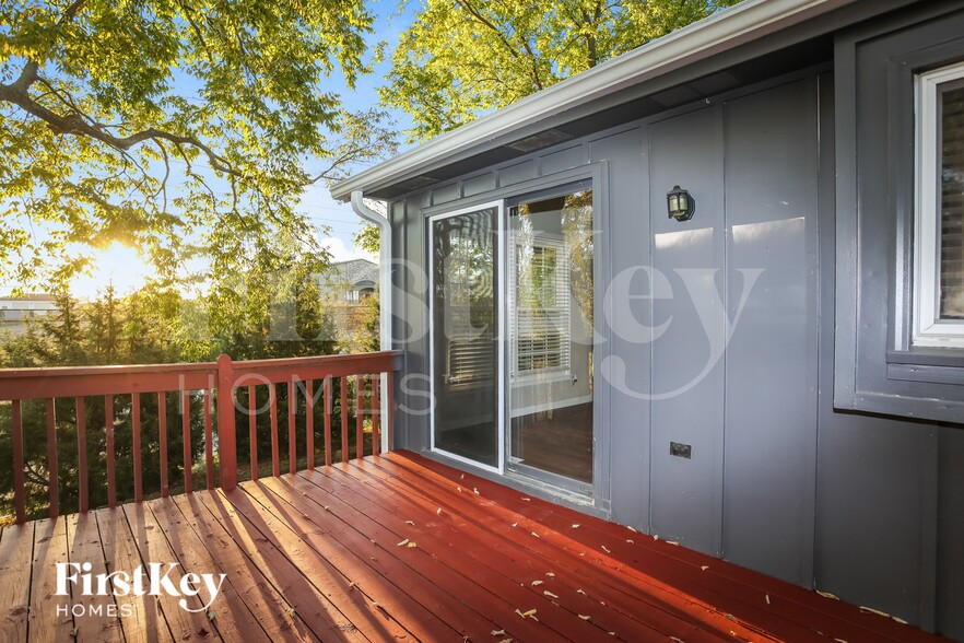 Building Photo - 15102 W 131st St