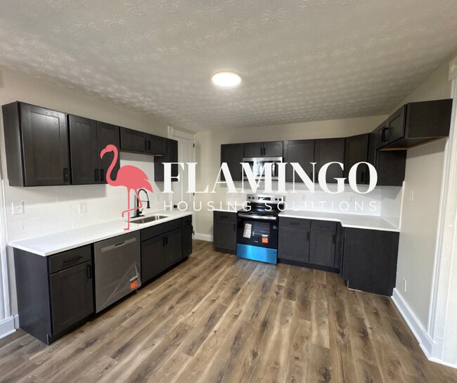 Building Photo - 224-226 Perrine